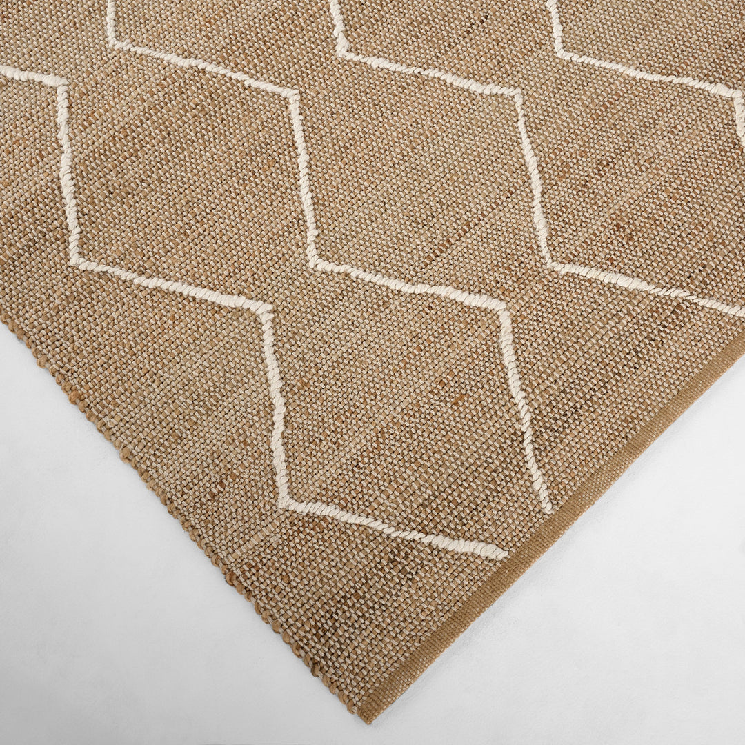 Nomad Camel White Tribal Geometric - D7007 - 5&