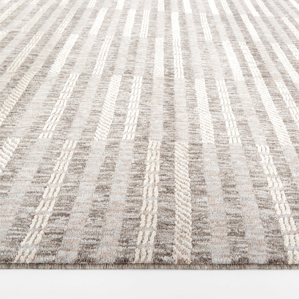 Strata Graphite Textured Stripe - E1010 - 5' x 8'