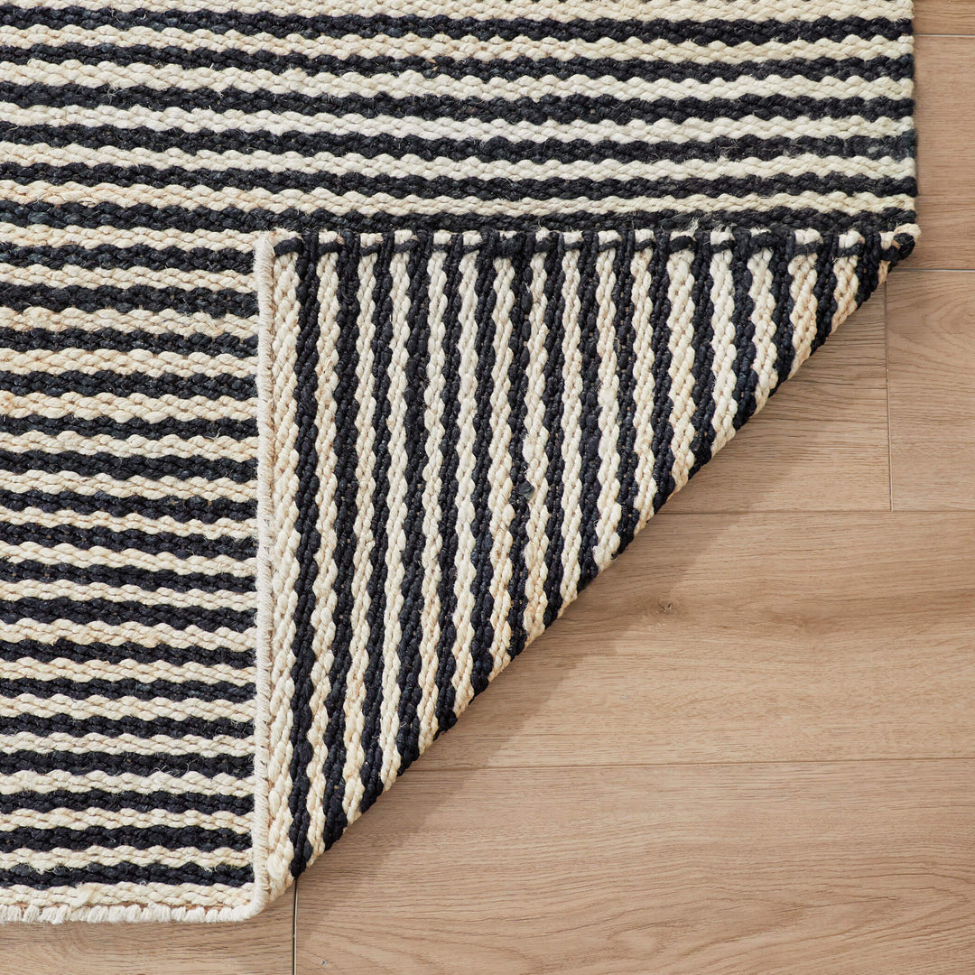 Ganges Black Stripe - N5028 - 8&