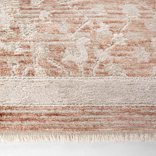 Verona Vintage Rust Distressed Medallion - T2078 - 2&