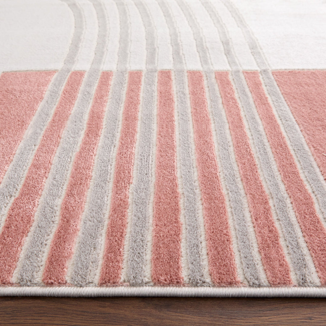 Betsi Pink Geometric - U5002 - 7&