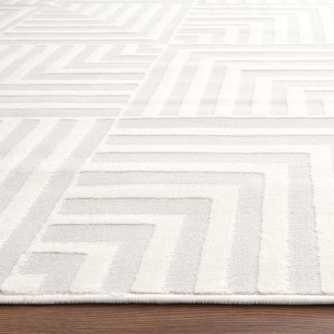 Brenta Ivory Geometric - U9003 - 5&