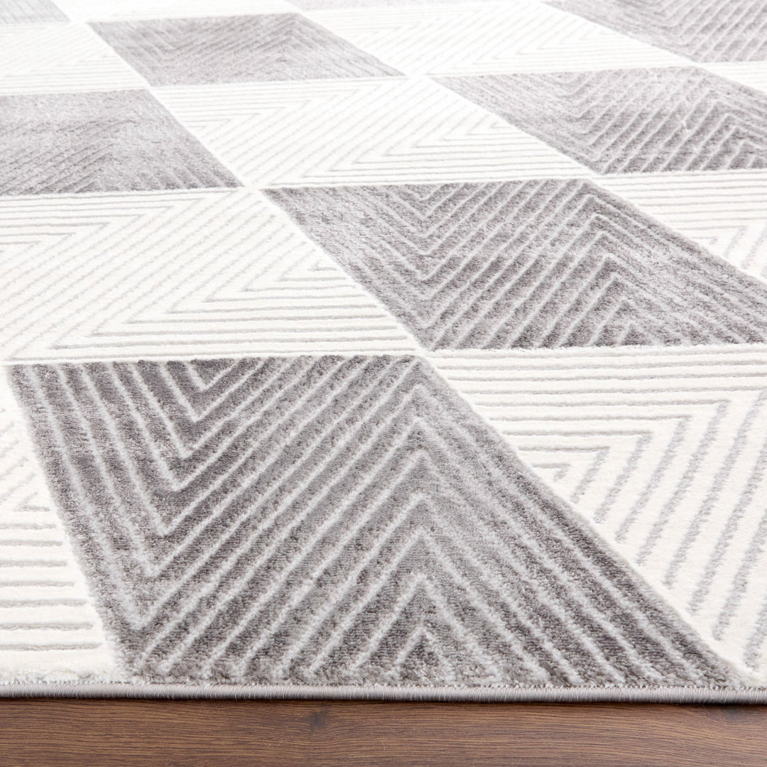 Brenta Gray Geometric - U9006 - 7&